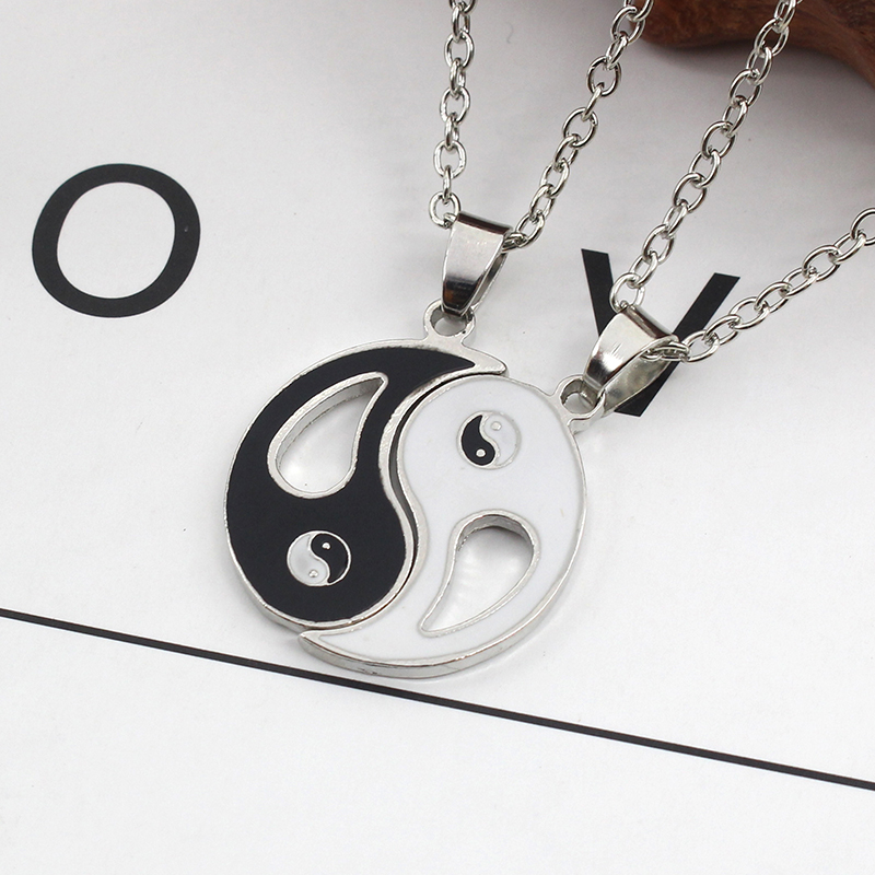 2 PCS Best Friends Necklace Jewelry Yin Yang Tai Chi Pendant Necklaces Black White Couples Paired Necklace For Men Women Gift - Image 4